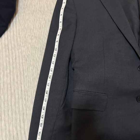 Charles Tyrwhitt Suit - Picture 7 of 8